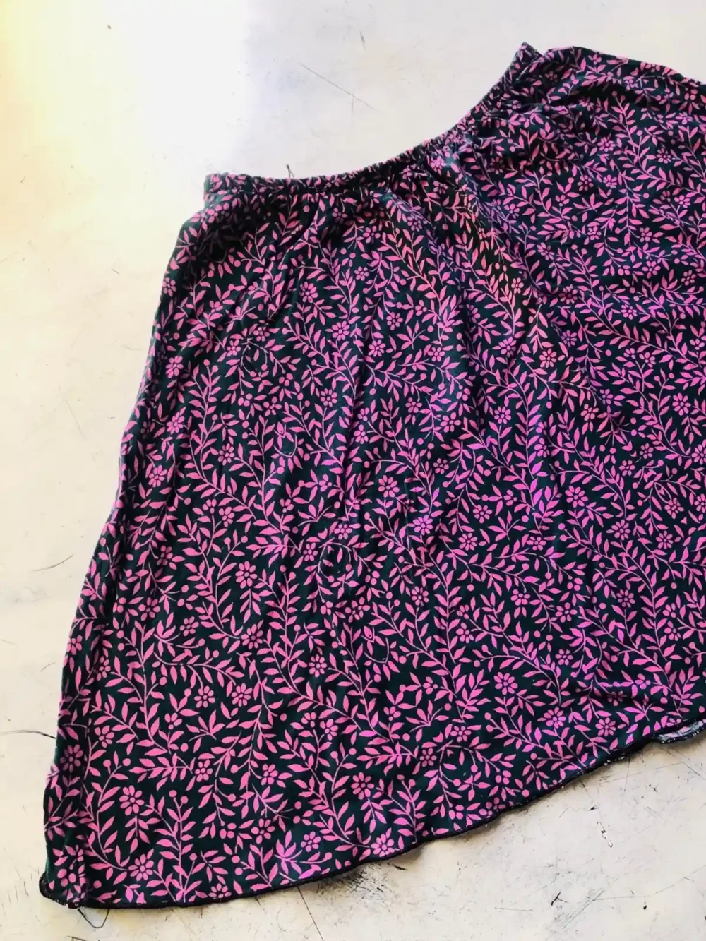Pollera estampado floral fucsia - Talle S/M