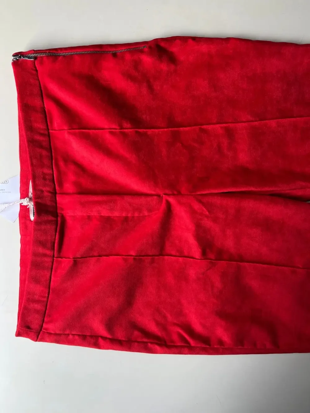 Pantalón rojo (System) - Talle 44