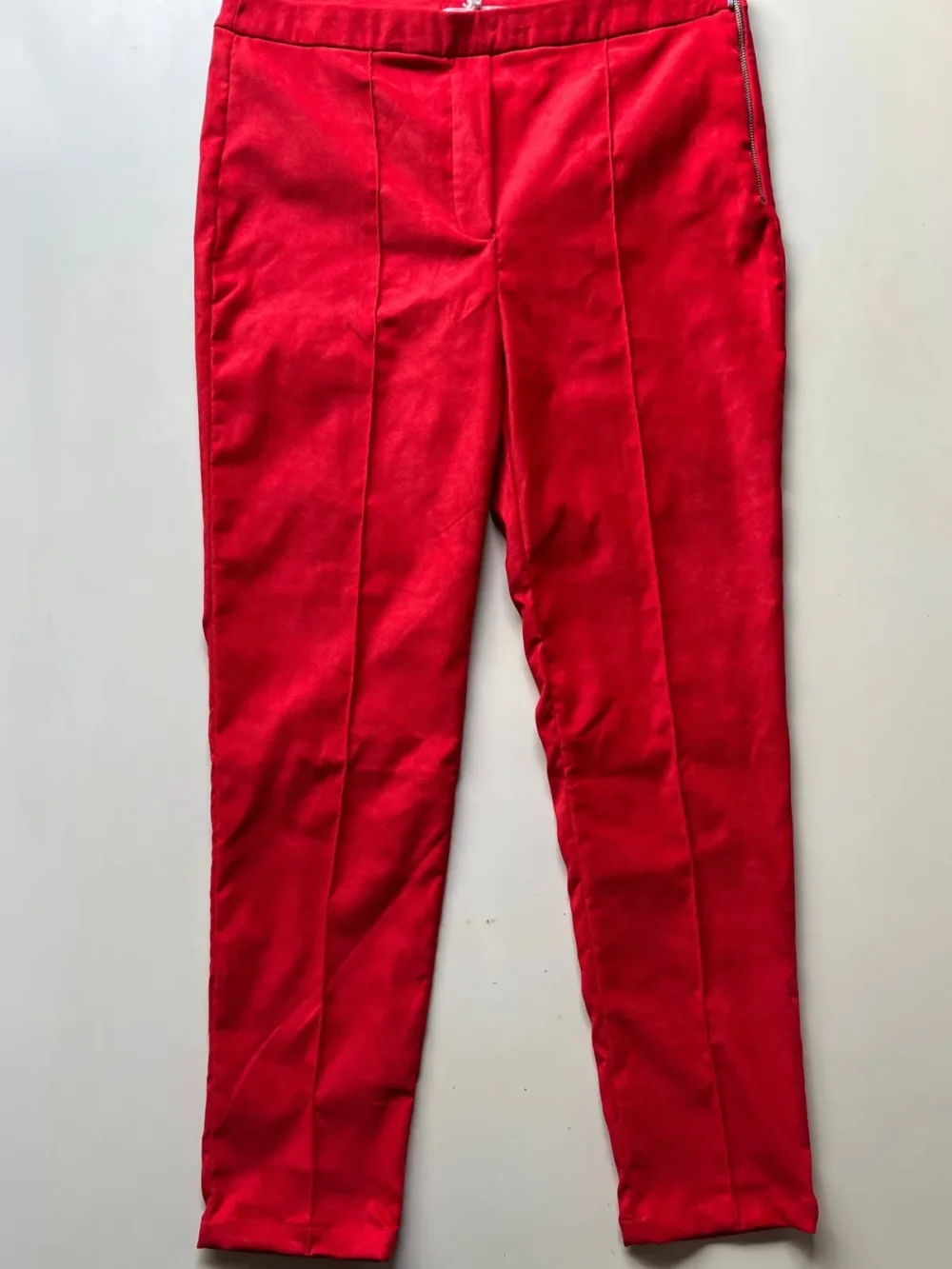 Pantalón rojo (System) - Talle 44