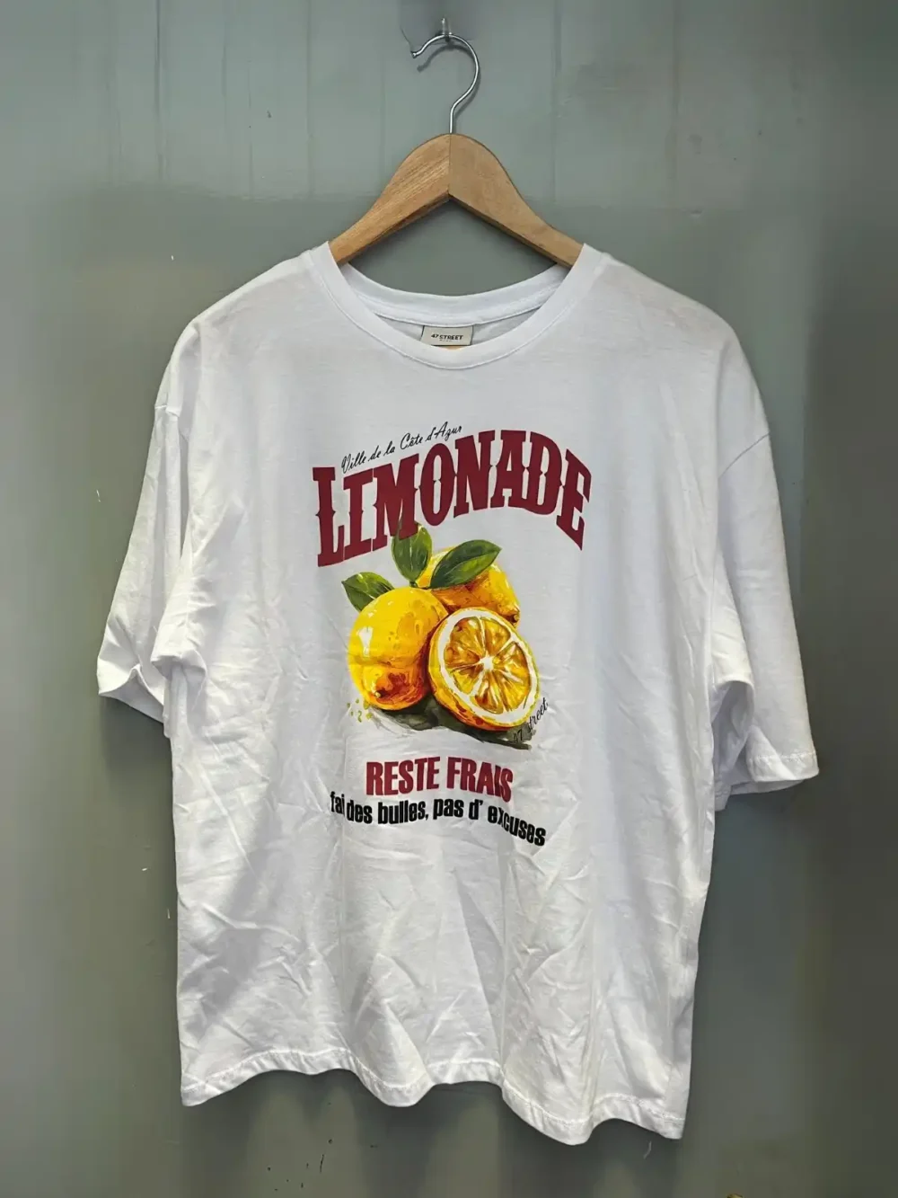 Remera oversize blanca Limonade (47 Street)