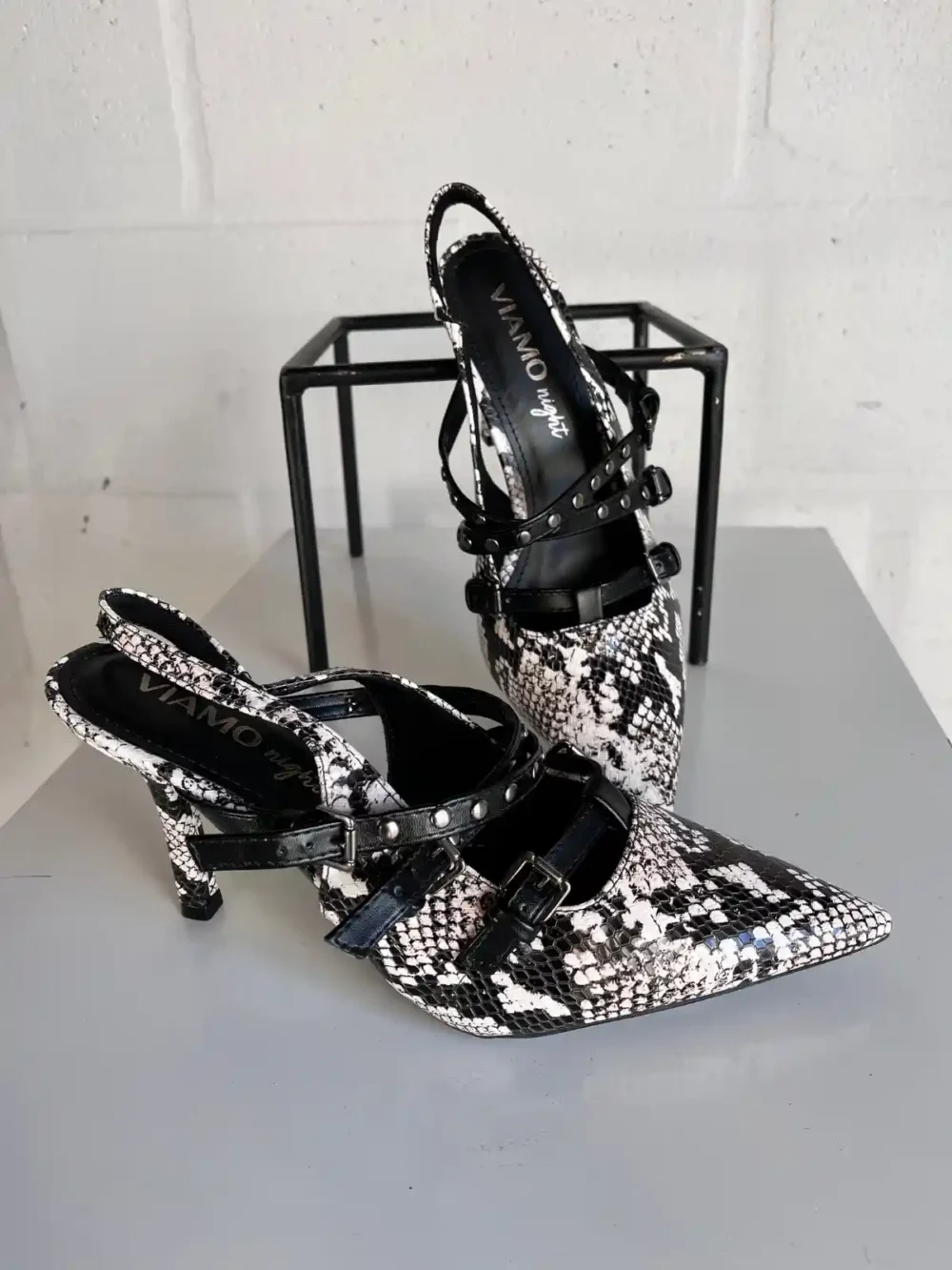 Zapatos animal print taco fino - Talle 40