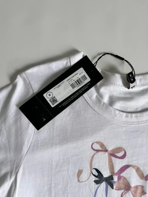 Foto 4 de Remera con moño - Talle XL