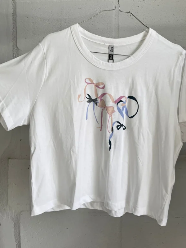 Foto 6 de Remera con moño - Talle XL