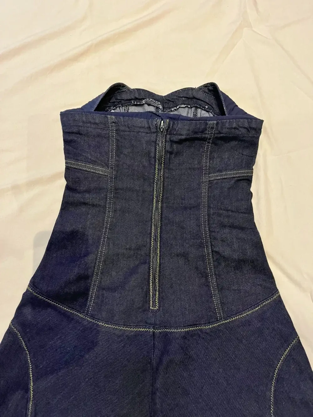 Vestido denim azul cierre frontal - Talle S